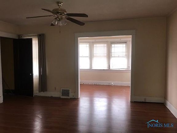 3rd image of 1410 Goodale Ave