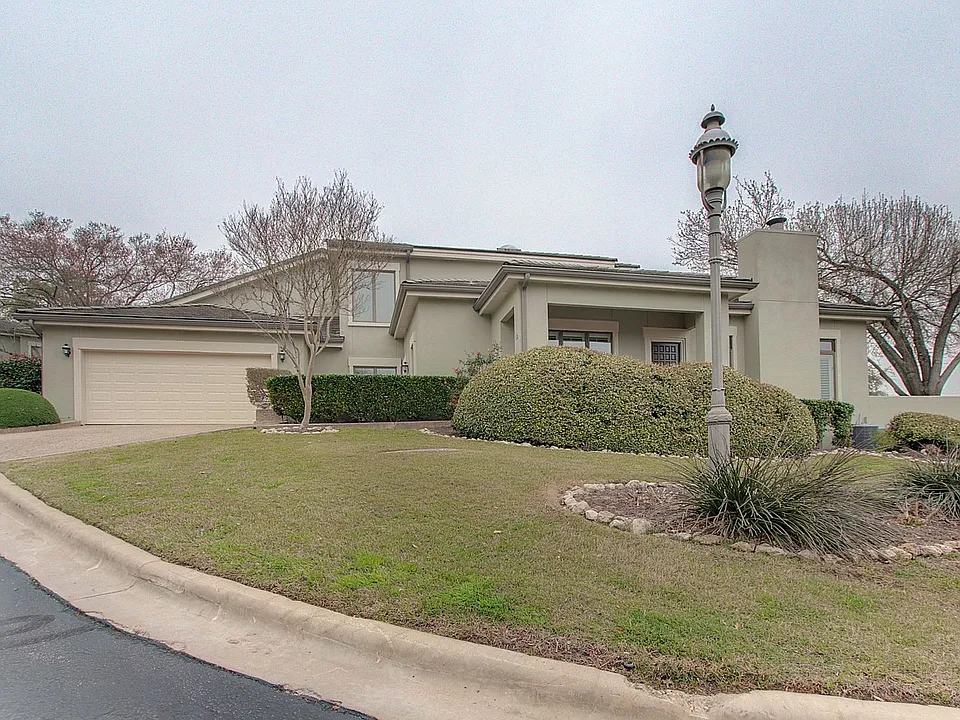 4231 Westlake Dr #E2