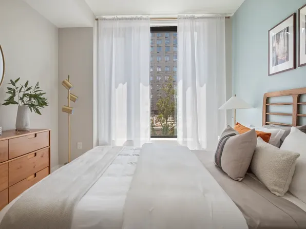 153-10 88th Avenue image 9 of 30