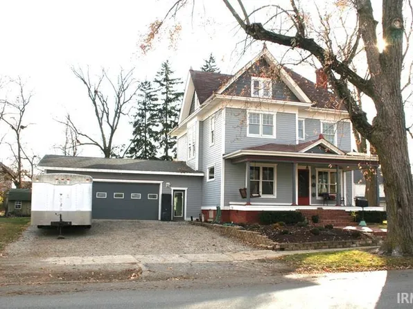 1353 E Clinton St, Frankfort, IN 46041