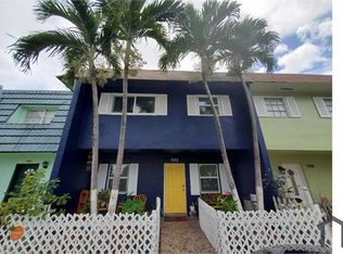 904 SW 74th Ave, Pompano Beach, FL 33068