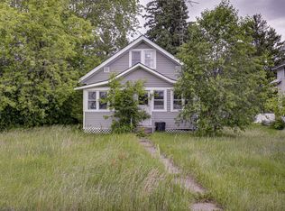 426 Maple Ave, Hawkins, WI 54530