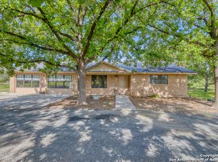 1006 N Fm 1049, Knippa, TX 78870