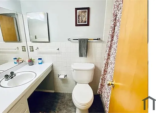 7305 Sieloff Dr #F — Photo 3