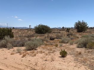 10651 Pueblo Trl, Phelan, CA 92371