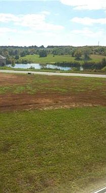 4th image of 15263 Bradfort Ct