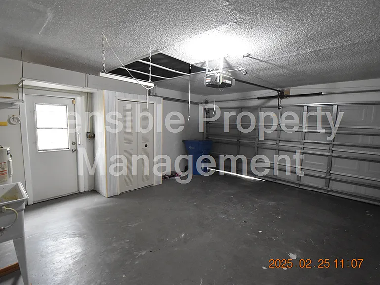 12217 104th Ln — Photo 37