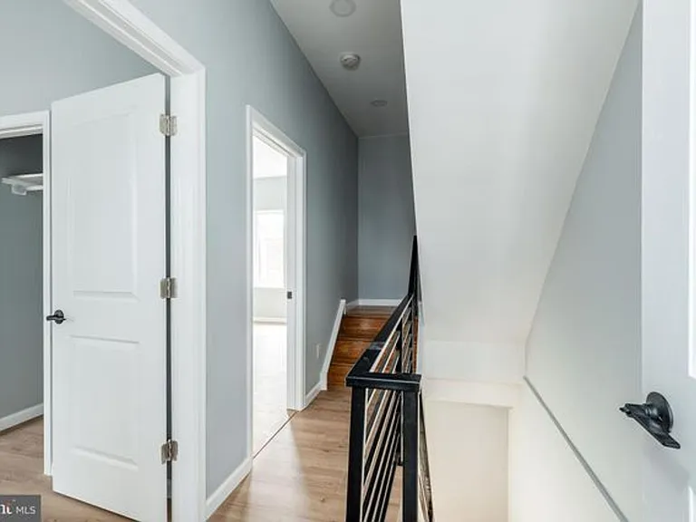 2209 Dreer St — Photo 12