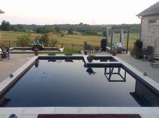 7 Peregrine Cir, Heath, TX 75032