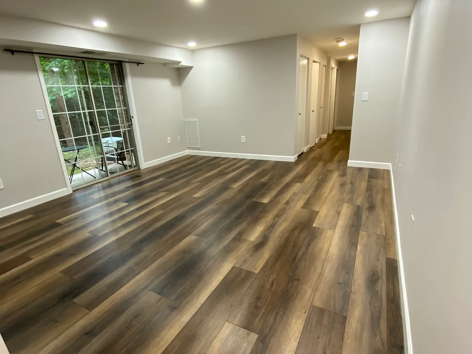 2 bed, 977 sqft, $2,350 — Photo 4