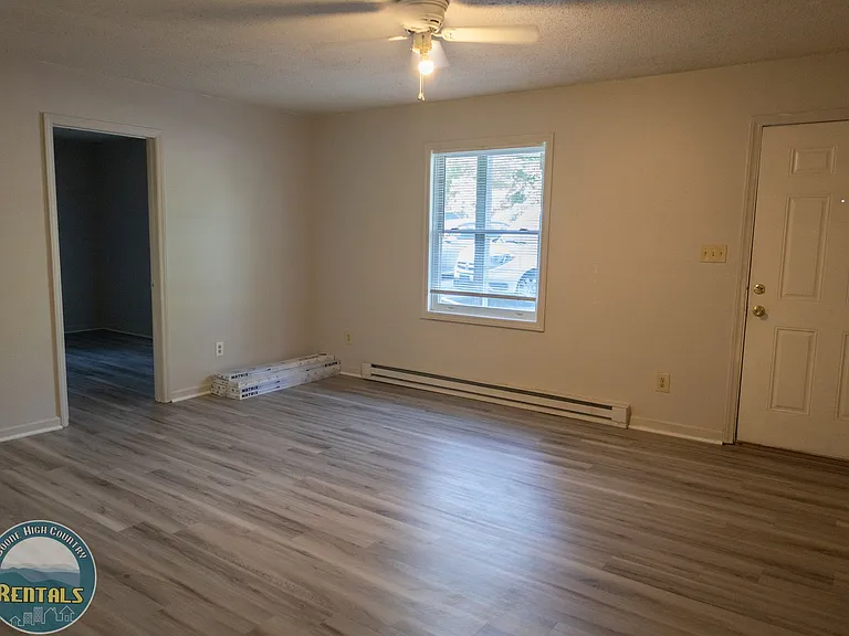 New River Farms - 4bd/2ba: Centrally Located! Pet Friendly! Call For Special Pricing! — Photo 28
