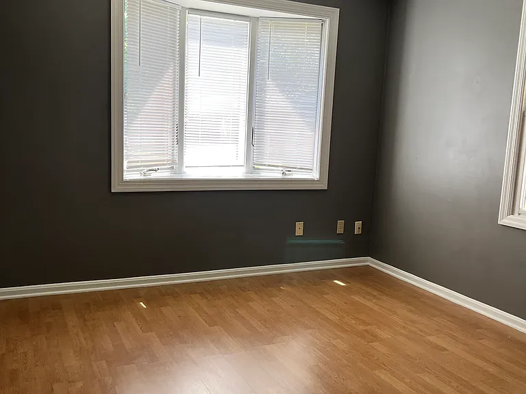 360 Arbor Ct — Photo 17