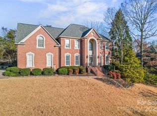 4608 Snow Dr, Harrisburg, NC 28075