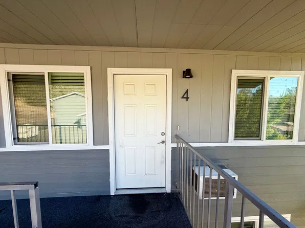 224 Boulder Creek Drive, 224 Boulder Creek Dr #4, Redding, CA 96003
