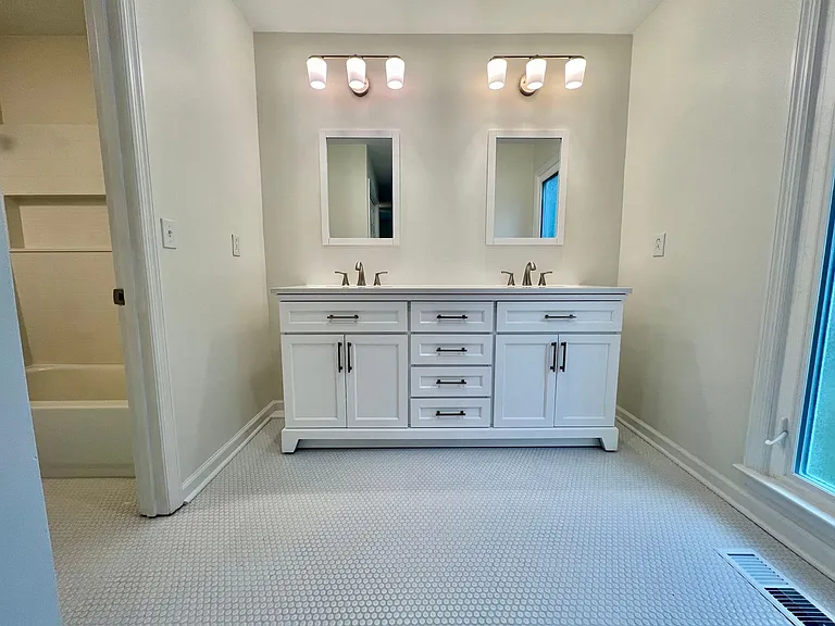 1405 Brenner Ct — Photo 17