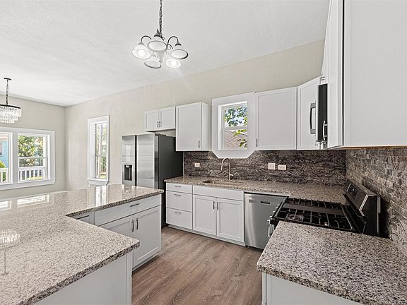 2nd image of 1812 27th St