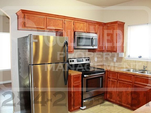 4th image of 1109 Grace Point Dr Unit B