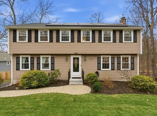 574 Grove St, Framingham, MA 01701