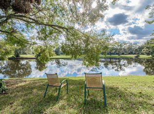 114 Annwood Rd, Palm Harbor, FL 34685