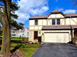 1464 W Sapphire Dr, Hoffman Estates, IL