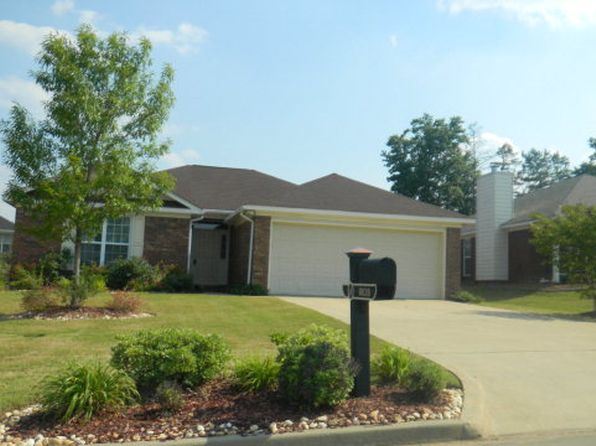 8028 Garrett Pines Dr