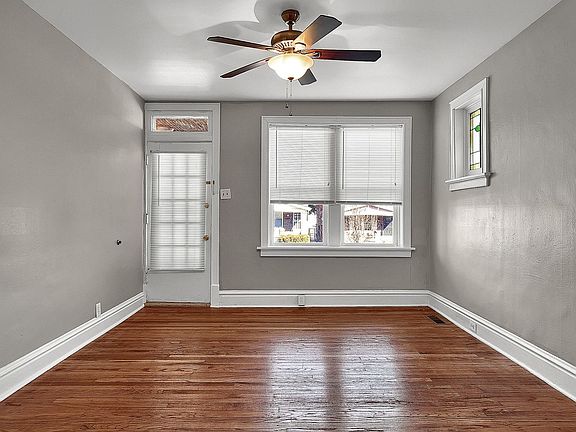 2nd image of 4972 Mardel Ave #460