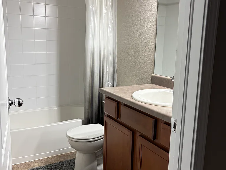 445 Eclipse Dr — Photo 15