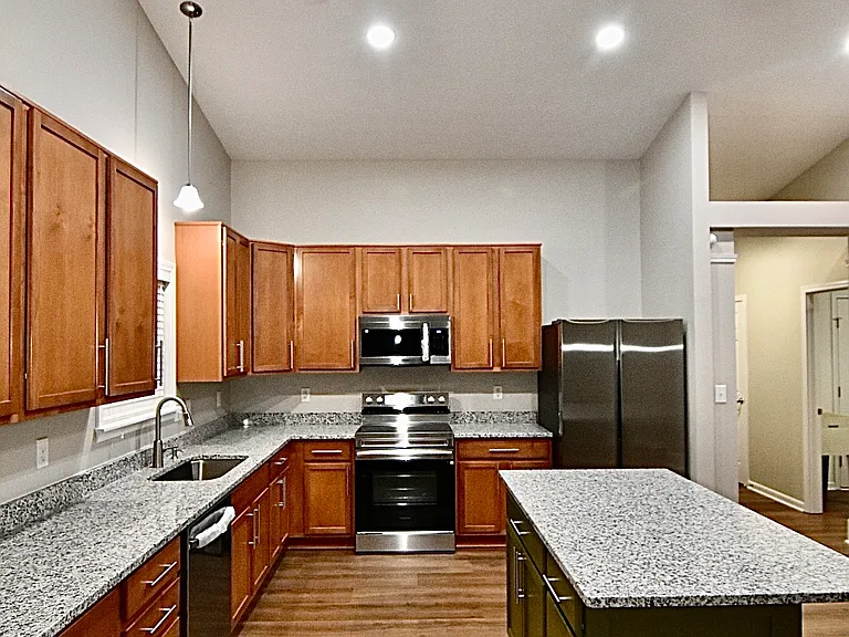 13978 Keams Dr — Photo 11
