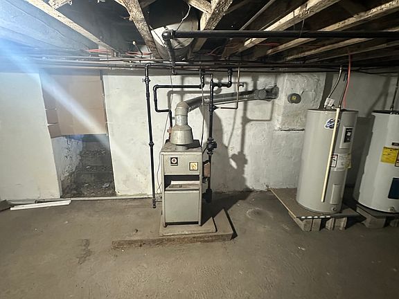 5th image of 3068 N Percy St #1