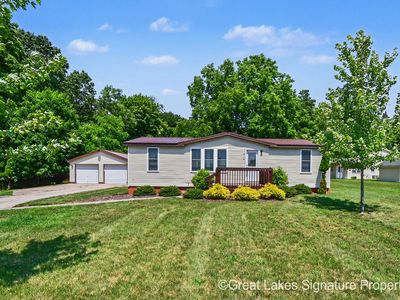 618 E Benton St, Greenville, MI, 48838