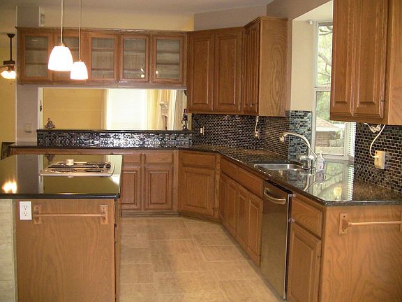 3rd image of 8807 Tweed Berwick Dr