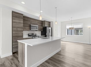 1072 Eaton St, Lakewood, CO 80214