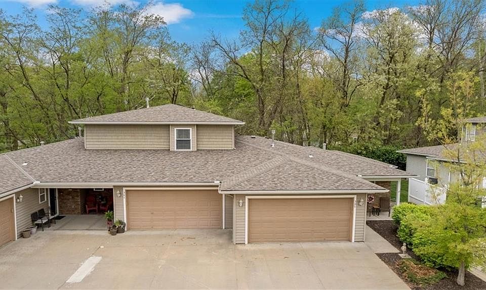 1st image of 386 N Clayview Dr