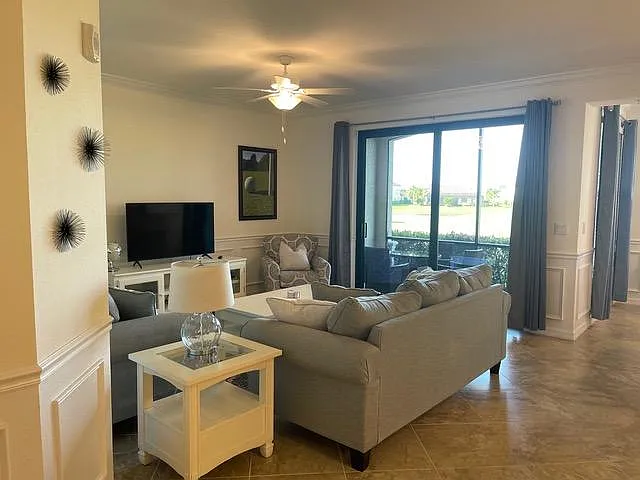 5557 Palmer Cir #103 — Photo 5
