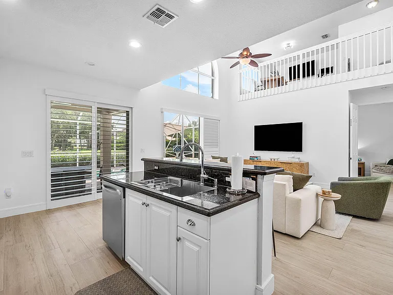7766 Monarch Ct — Photo 15