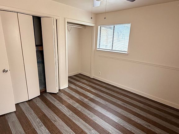 2nd image of 1502 Pine Knoll Dr