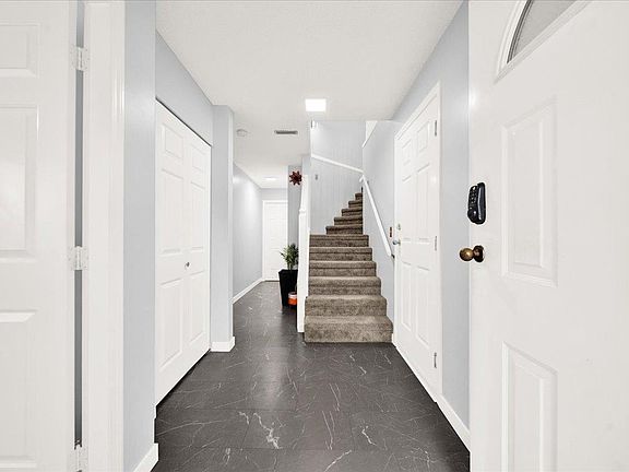 3rd image of 22915 125a Ave