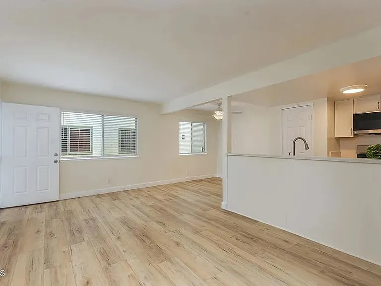 2603 N Yardarm Ave — Photo 3