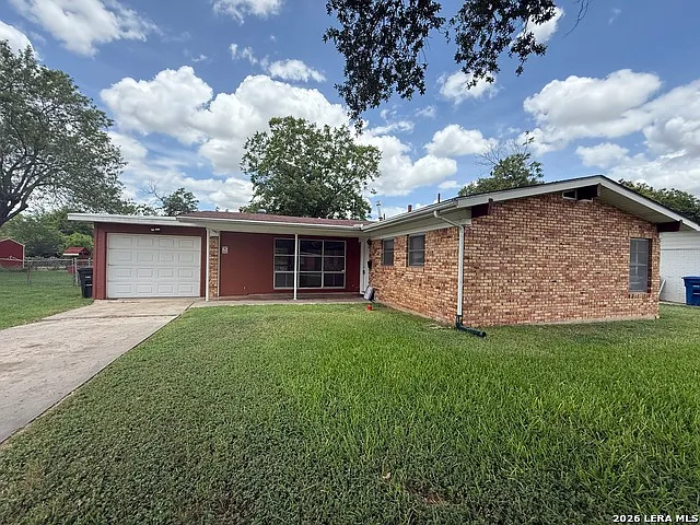 4519 Creekmoor Dr — Photo 2