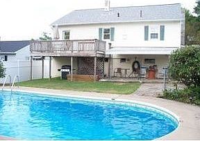 3rd image of 8 Pratt Ct