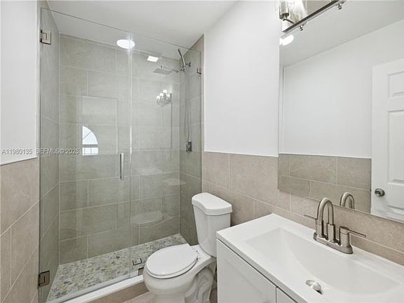 5th image of 15131 SW 58th St
