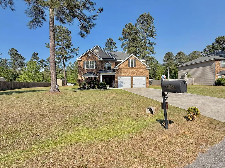 470 Briarcrest Dr NE — Photo 47