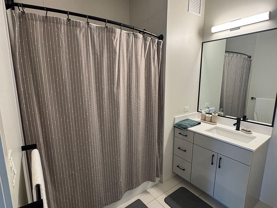 1st image of 80 E Wacker Pl #3306