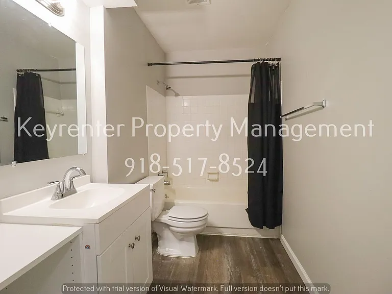4329 E 68th St #507 — Photo 11
