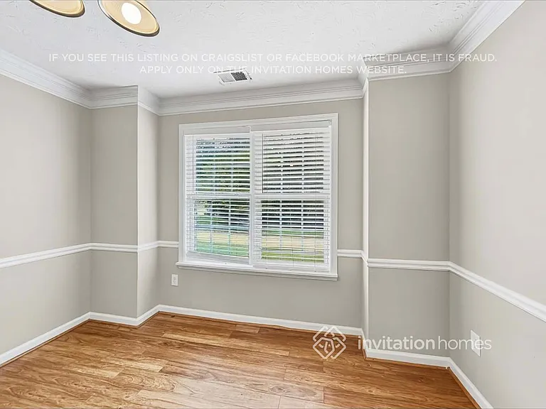4416 Glen Heights Trl — Photo 9