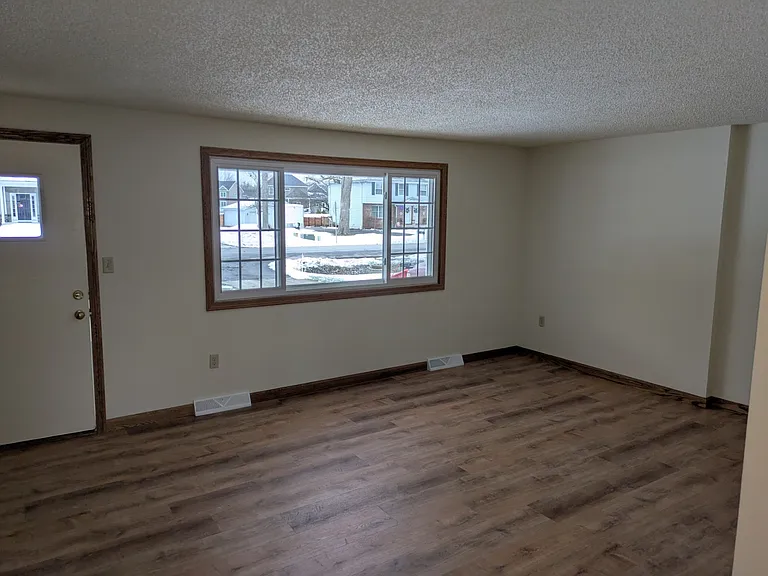 6065 New Taylor Rd #LS — Photo 6
