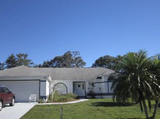 3042 Walden Shores Blvd, Lake Wales, FL 33898
