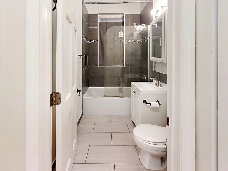 6040 N Kenmore Ave #1 — Photo 10