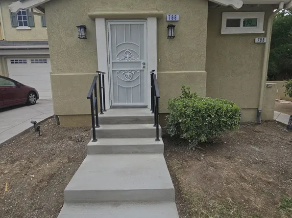 798 S Escuela Dr, Mountain House, CA 95391