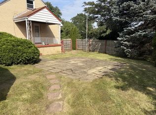 609 Garfield Ave, Carnegie, PA 15106